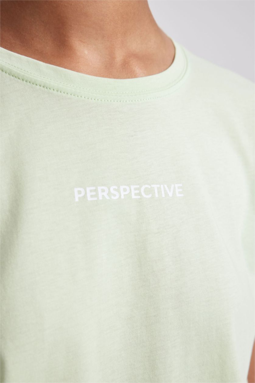 Kadın Açık Yeşil Regular Fit Bisiklet Yaka Kısa Kollu %100 Pamuk Tişört