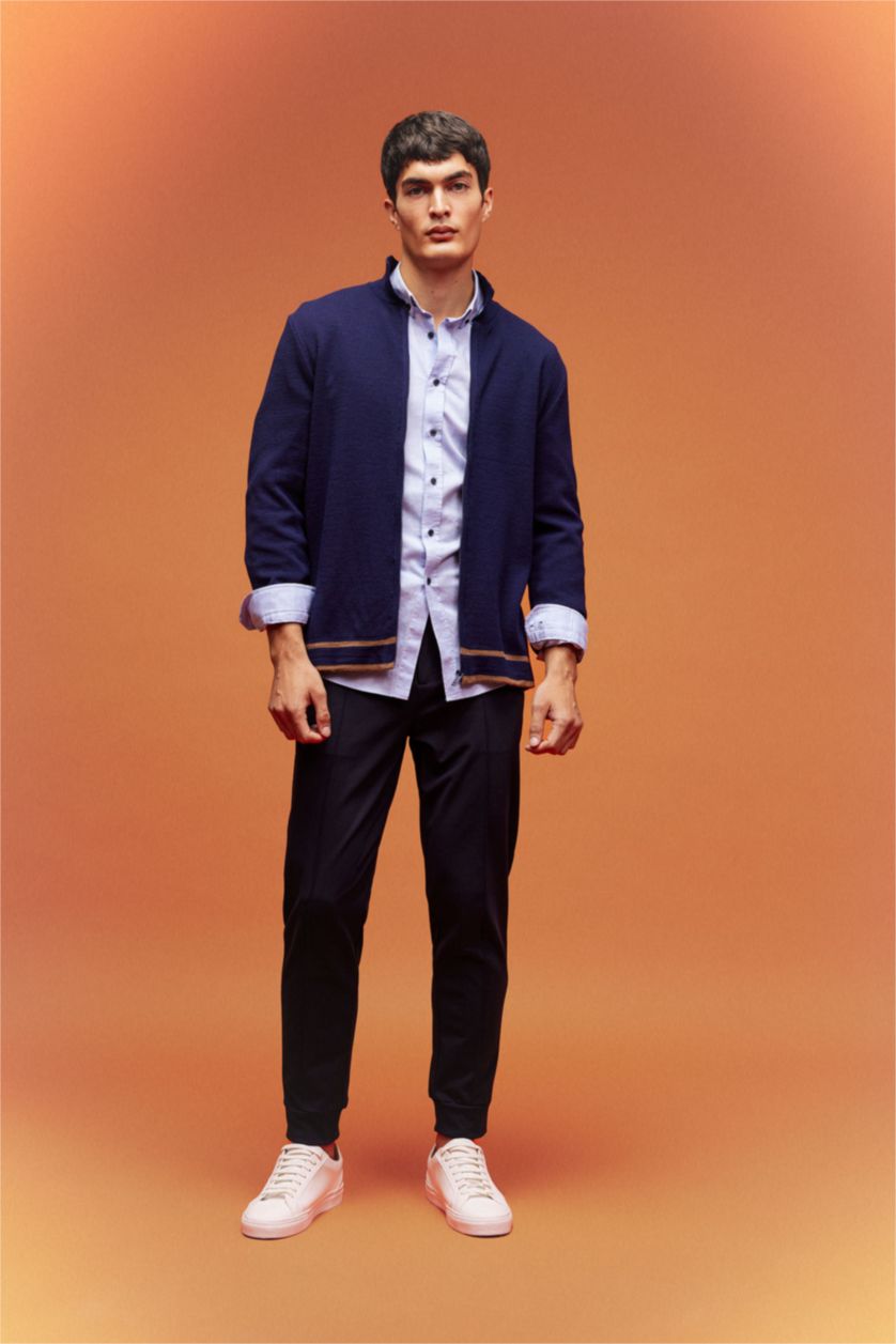 MAN NAVY jogger Trousers