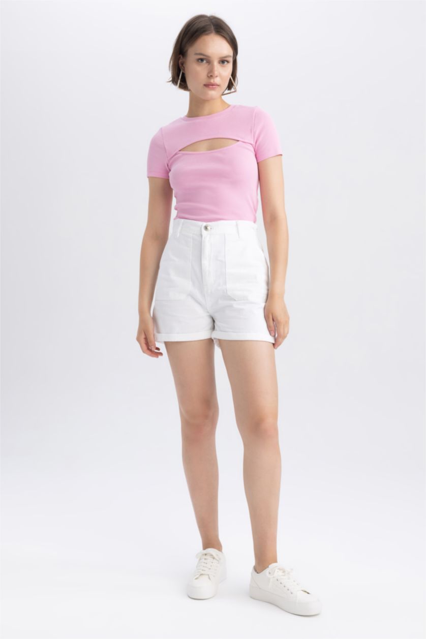Woman White Gabardine High Waist Double Hem Shorts