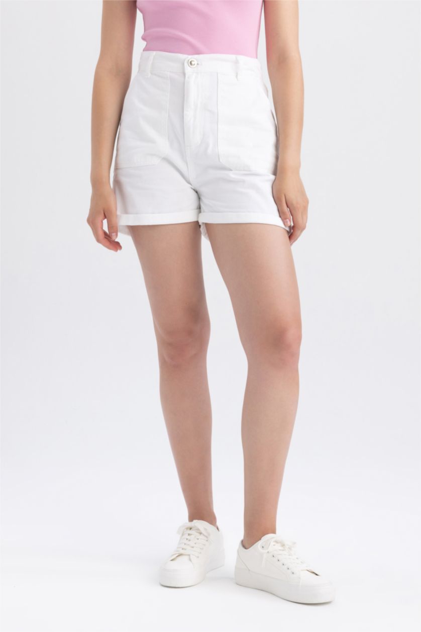 Woman White Gabardine High Waist Double Hem Shorts