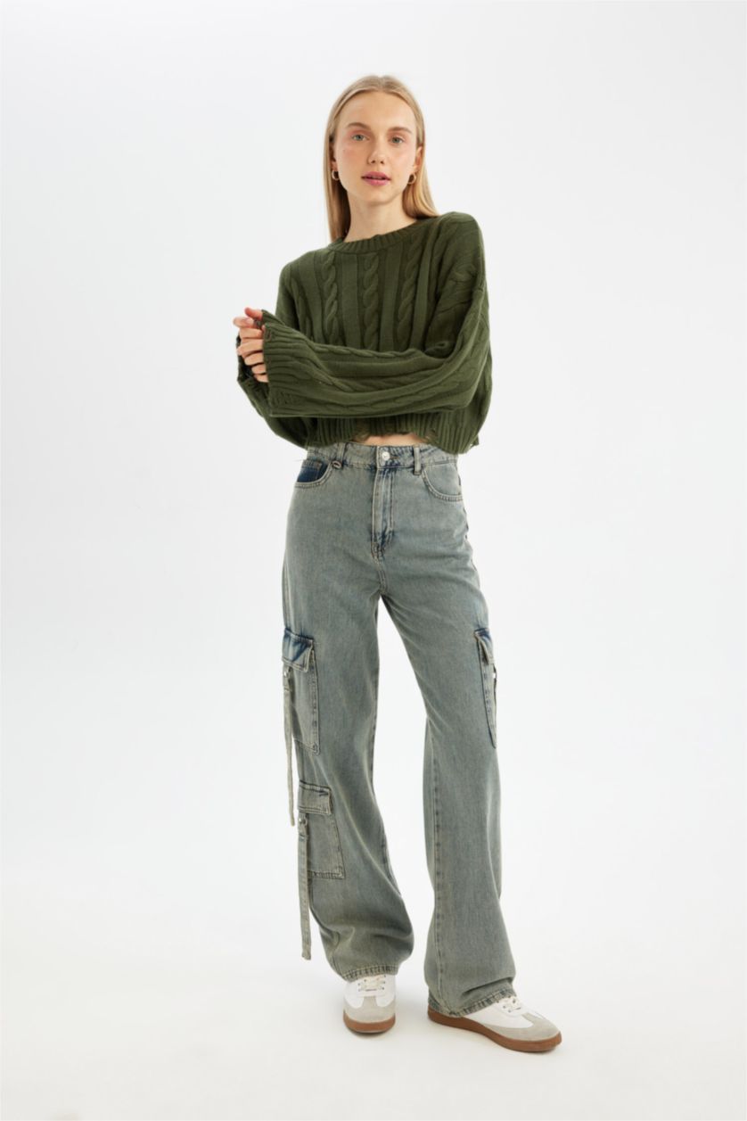 Kadın Koyu Haki Regular Fit Bisiklet Yaka Saç Örgülü Triko Kazak