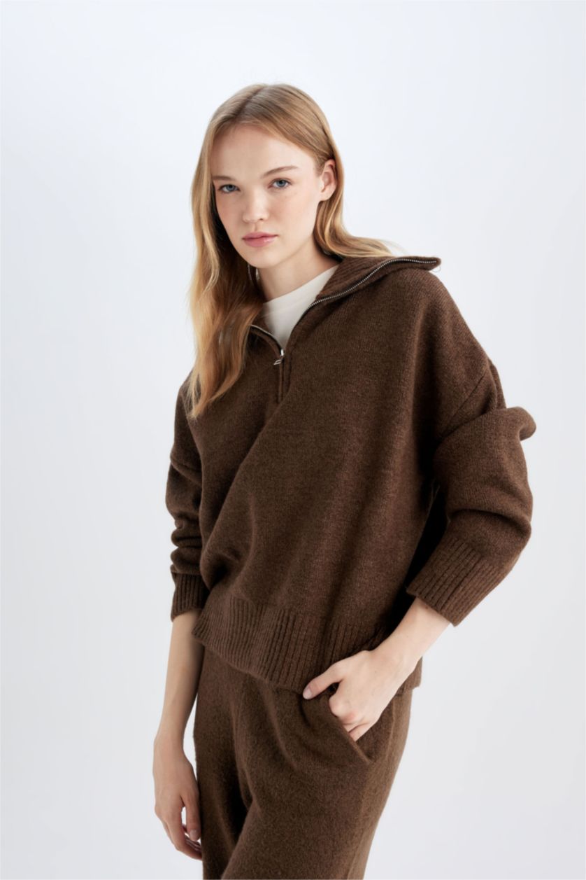 FEMME Marron Pull tricot Oversize à col montant zippé