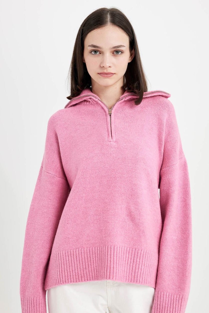 Kadın Pembe Oversize Geniş Kalıp Yarım Fermuarlı Dik Yaka Triko Kazak