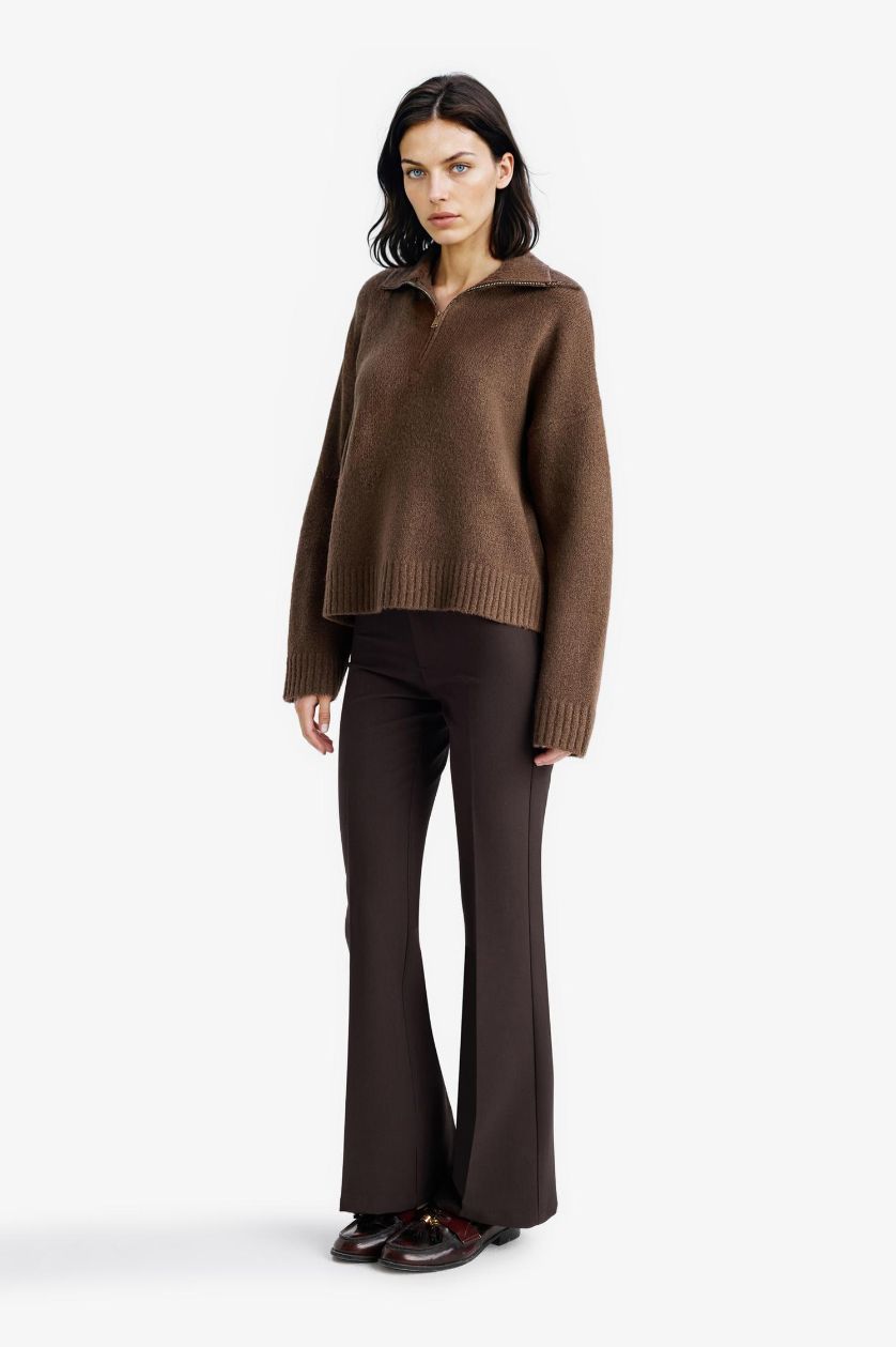 Женщины Коричневый Трикотажный свитер оверсайз с поло-воротником и полумолнией