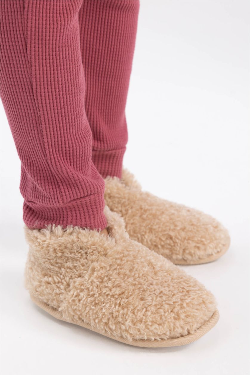 Қыздар Және Жасөспірімдер Қоңыр Қыздарға үй тәпішкесі