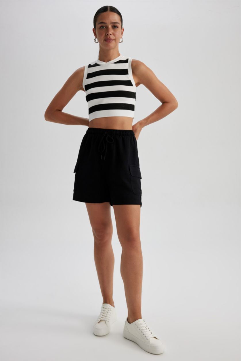 FEMME Noir Short en lin mélangé taille haute à jambes courtes en mélange de lin