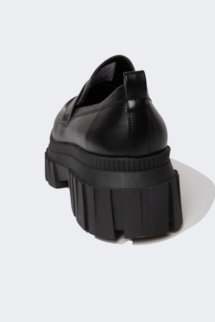Women Black Woman Faux Leather Thick Sole Classic Shoes