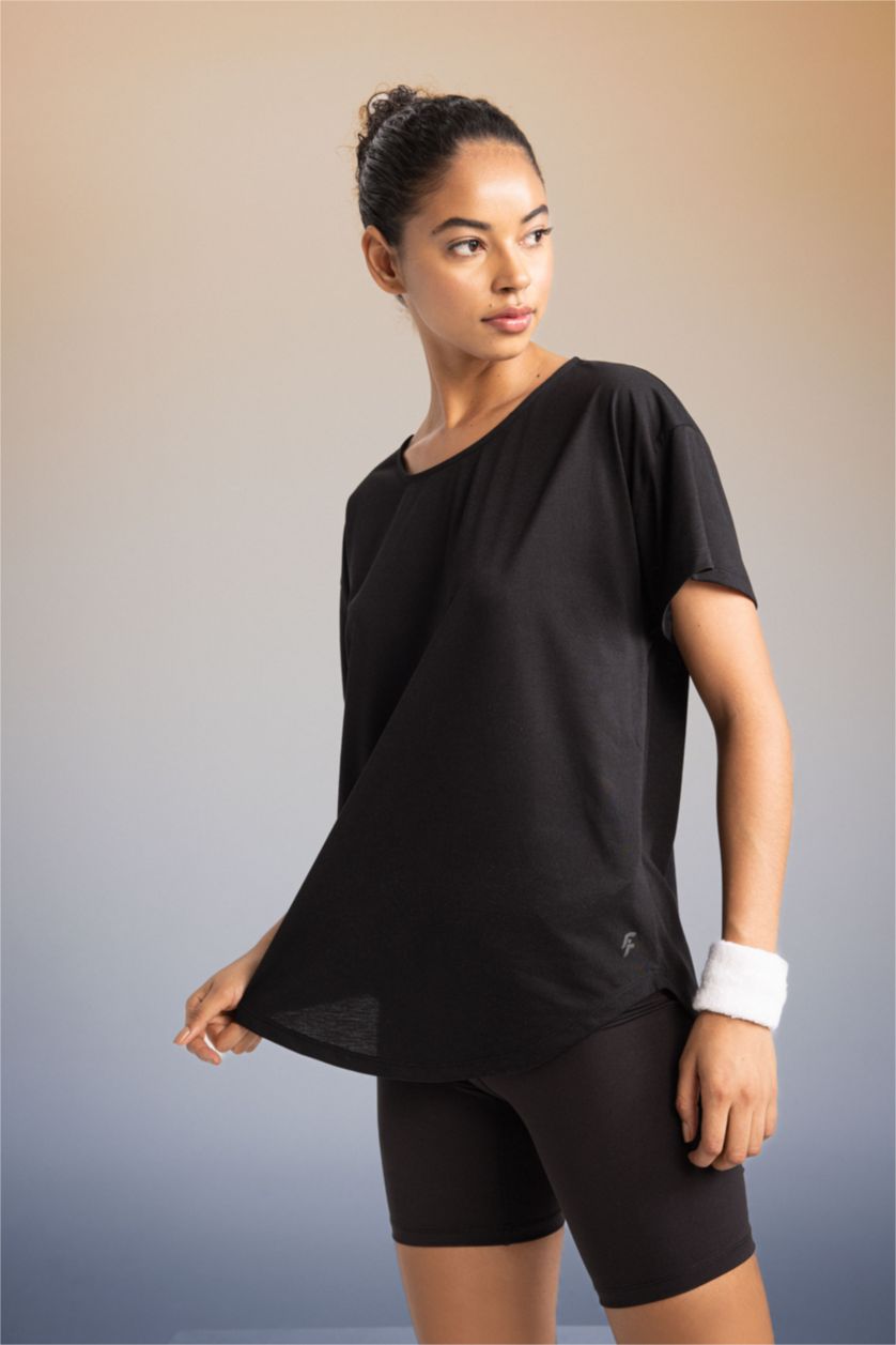 WOMAN Black DeFactoFit Long Fit Crew Neck Short Sleeve T-Shirt