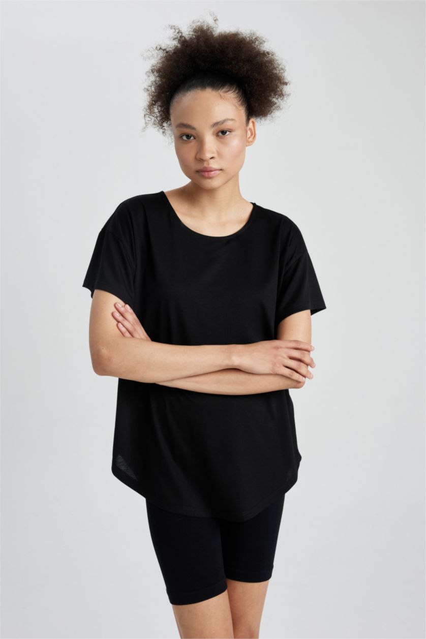 WOMAN Black DeFactoFit Long Fit Crew Neck Short Sleeve T-Shirt