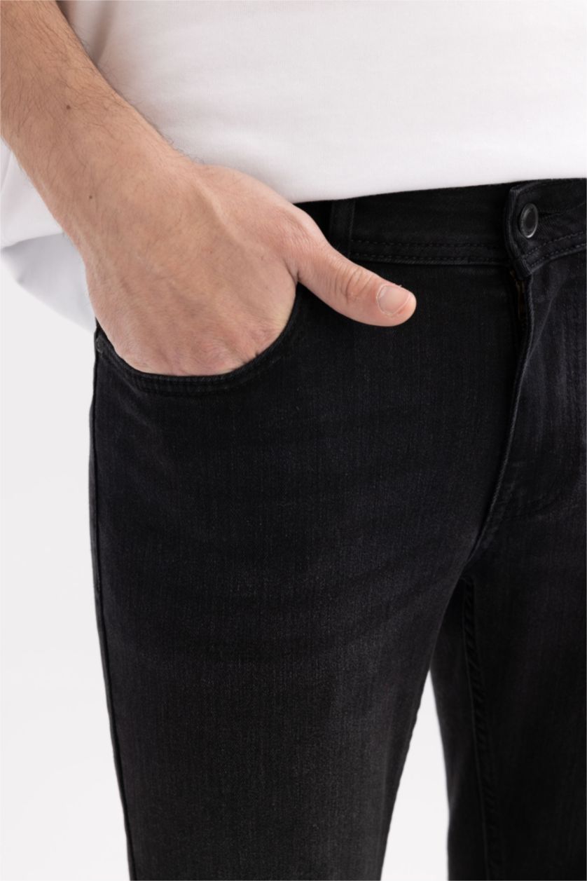 HOMME Noir Pantalon Jean PEDRO - Coupe slim en jean Ourlet étroit
