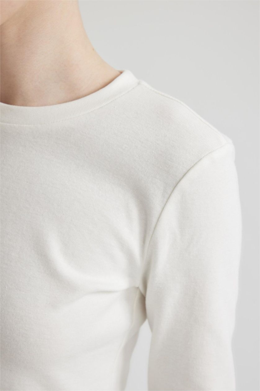 نساء اوف وايت تيشيرت ردن طويل سليم فيت