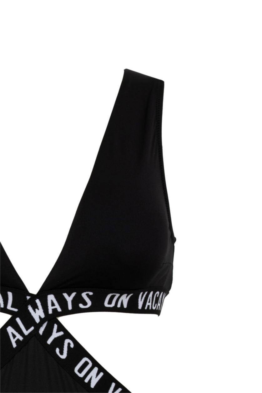 نساء أسود مايوه قصة عادية من Fall In Love