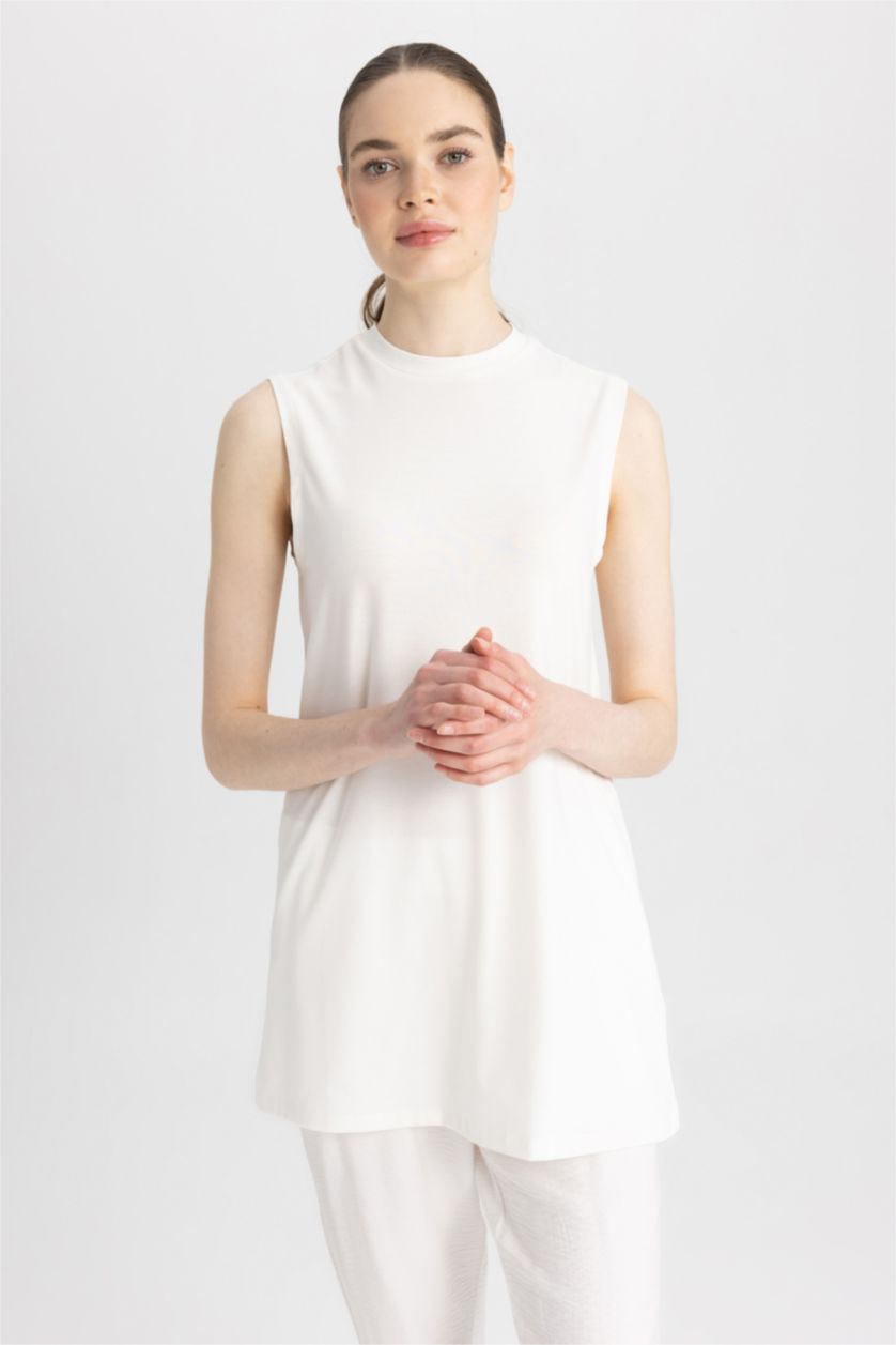 FEMME Écru Tunique à manches courtes Coupe Régulière Col Ras Du Cou