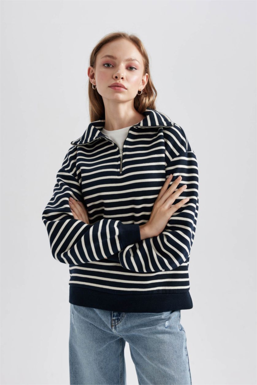 حريمي كحلي سويت شيرت مخطط قصة عادية بياقة نص سوسته