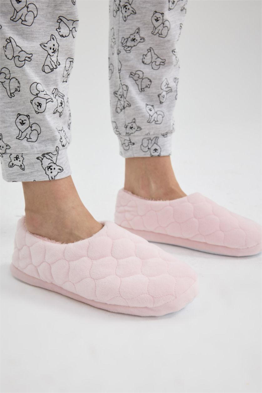 Әйелдерге Қызғылт Әйелдерге үй тәпішкесі