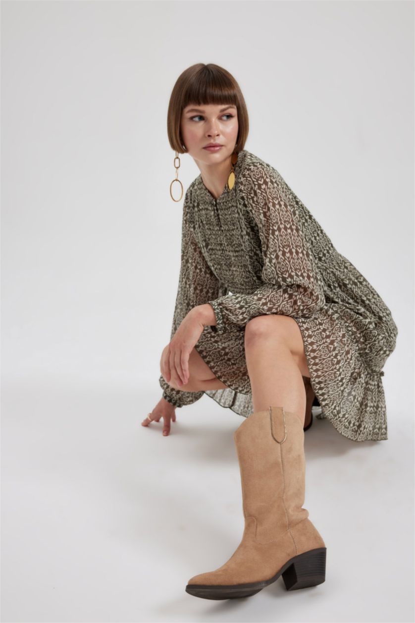 WOMAN Beige Women Thick Sole Faux Leather Boots