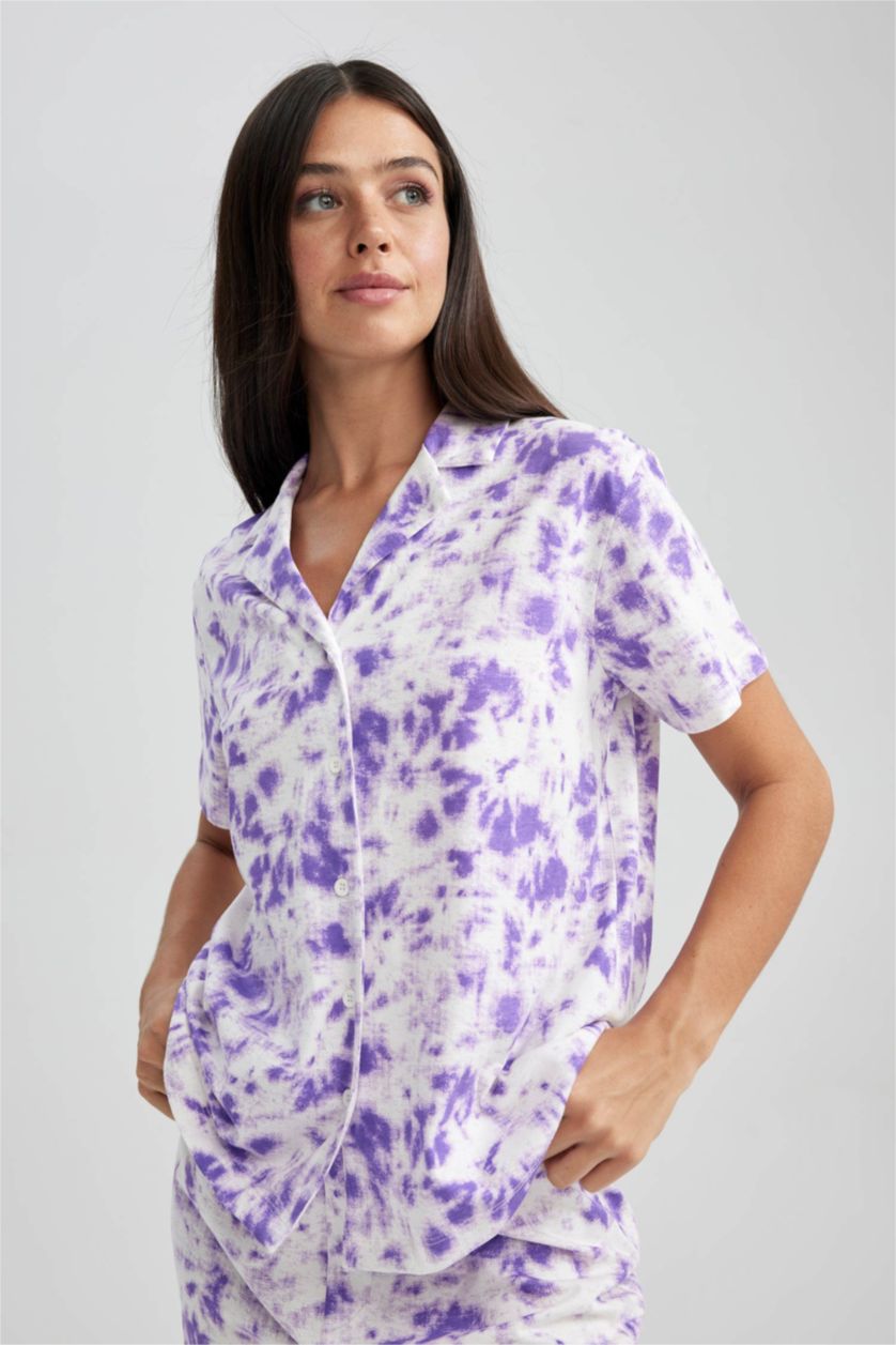 Woman Ecru Regular Fit Shirt Collar Knitted Tops