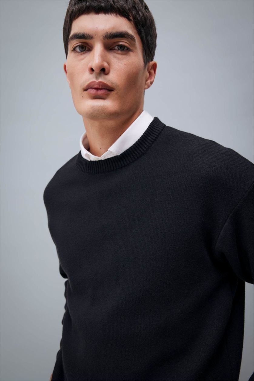 Man Black Black Relax Fit Crew Neck Basic Knitted Pullover