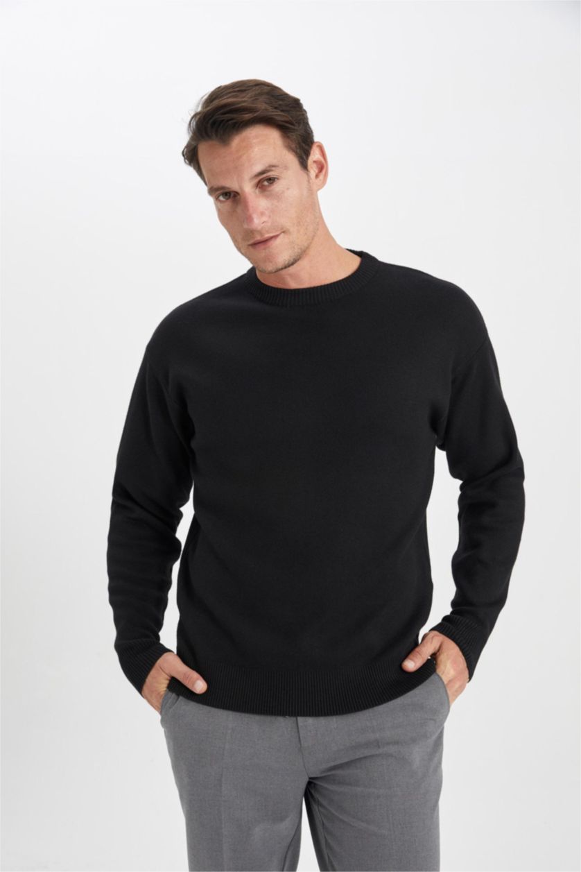 Man Black Black Relax Fit Crew Neck Basic Knitted Pullover