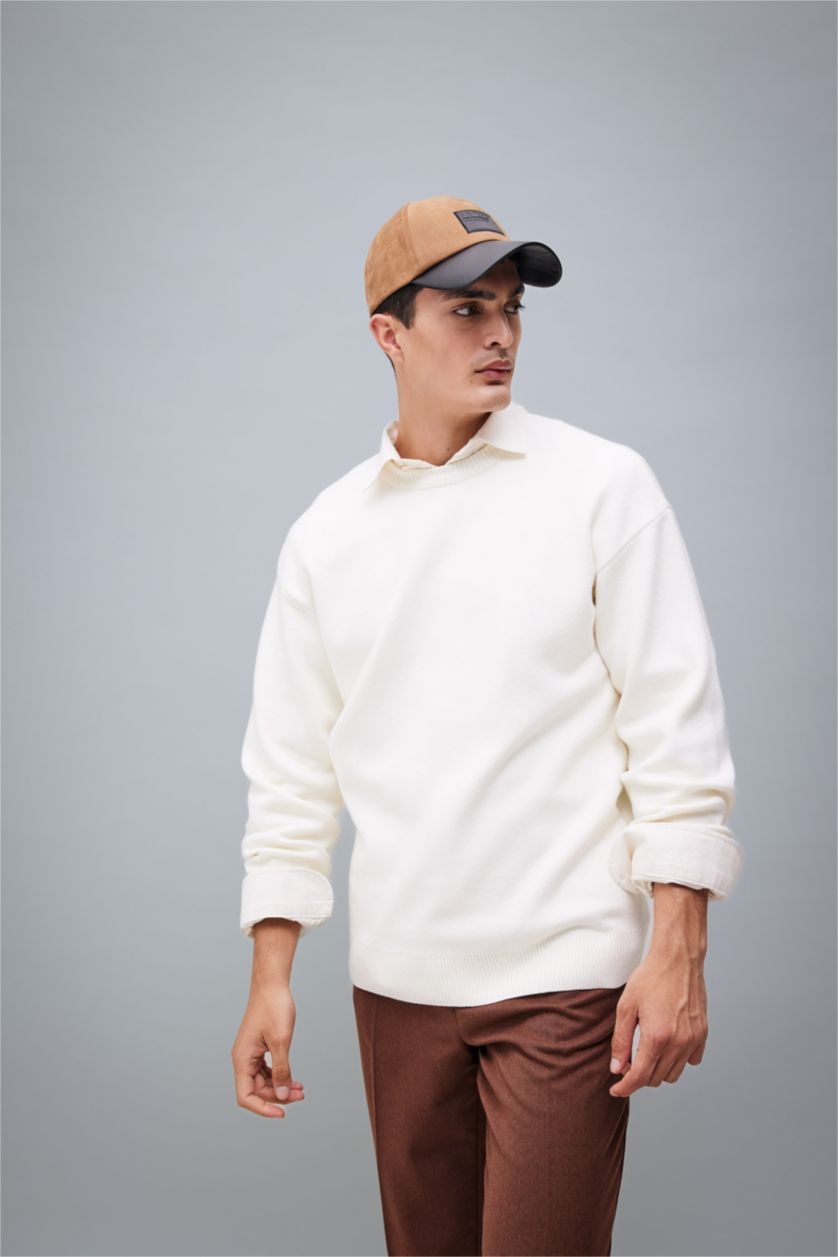 رجالي بيج فاتح بلوفر تريكو قصة مريحة برقبة مستديرة بيج فاتح