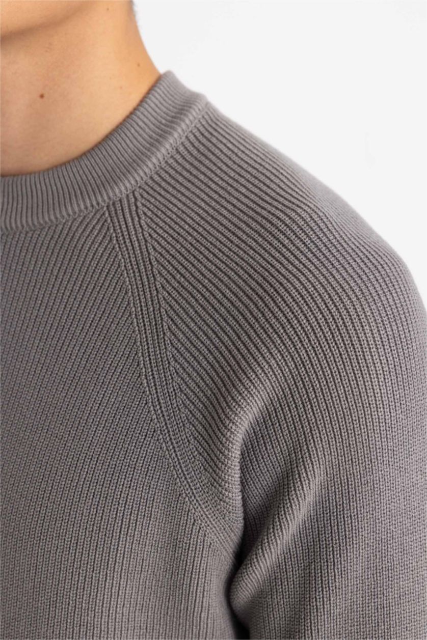 رجالي رمادي داكن بلوفر تريكو قصة عادية برقبة مستديرة