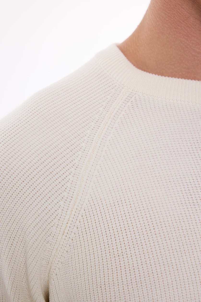 Man Ecru Standard Fit Basic Crew Neck Long Sleeve Knit Pullover