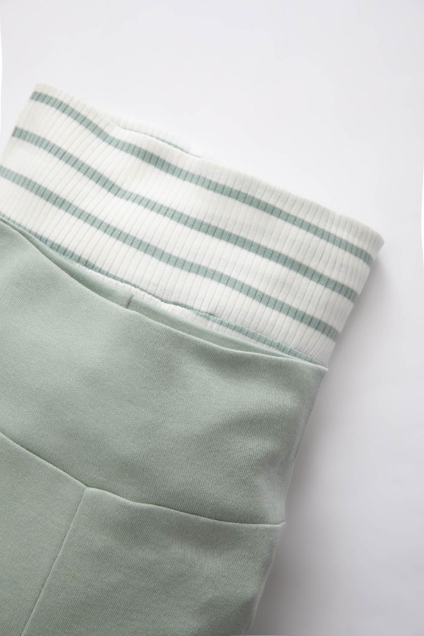 طفل صغير نعناع بنطرون مخطط مضلع ولادي قصة عادية - قطعتين