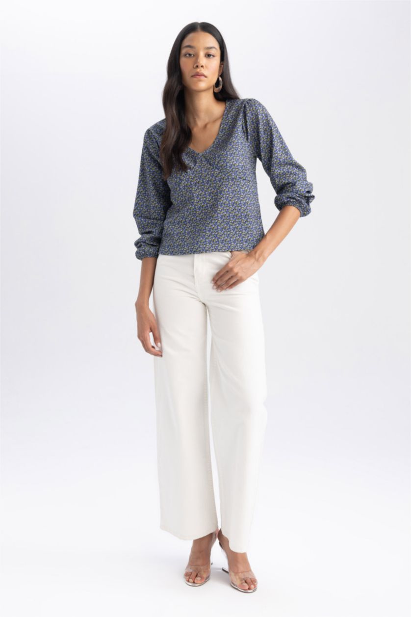 Kadın Mavi Fitted V Yaka Desenli Uzun Kollu Bluz