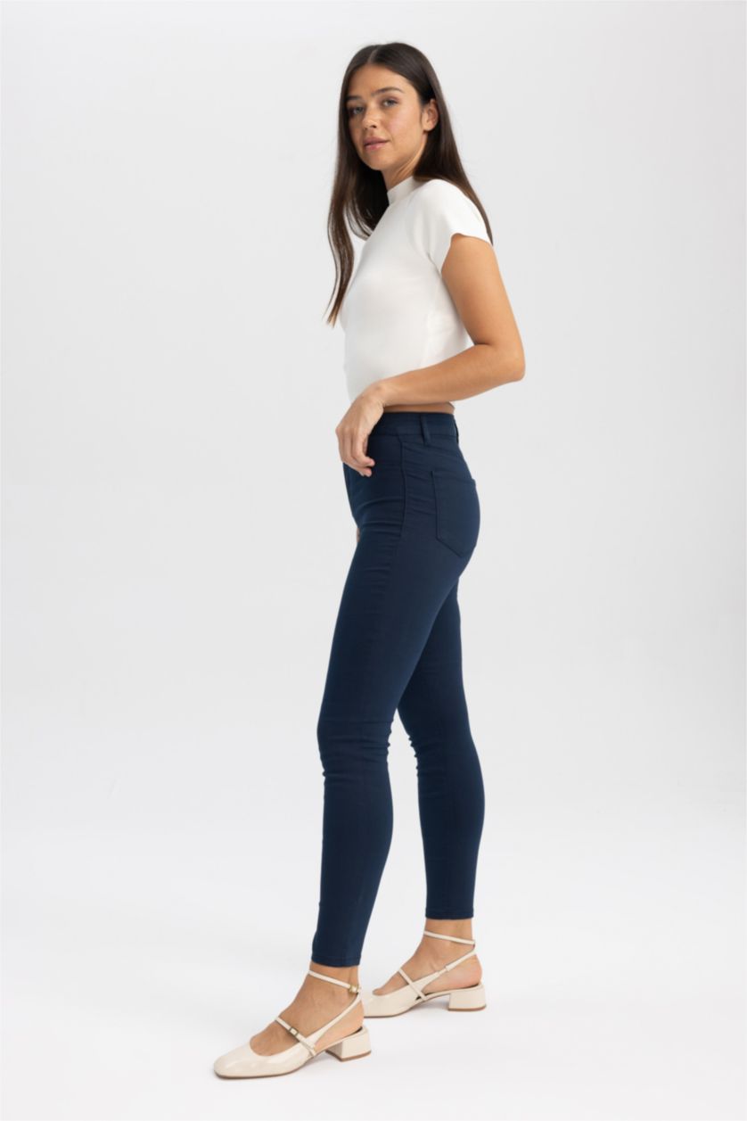 WOMAN NAVY Skinny Fit High Waist Narrow Leg Long Length Jeans