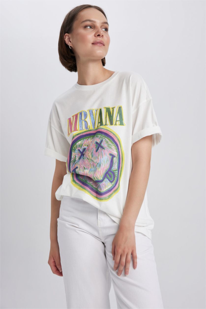 WOMAN White Oversize Fit Short Sleeve T-Shirt