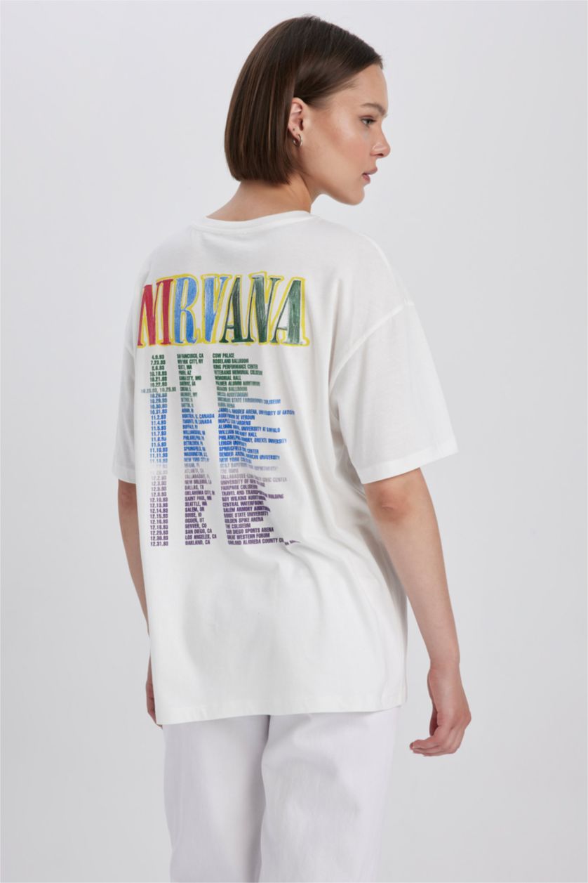 WOMAN White Oversize Fit Short Sleeve T-Shirt