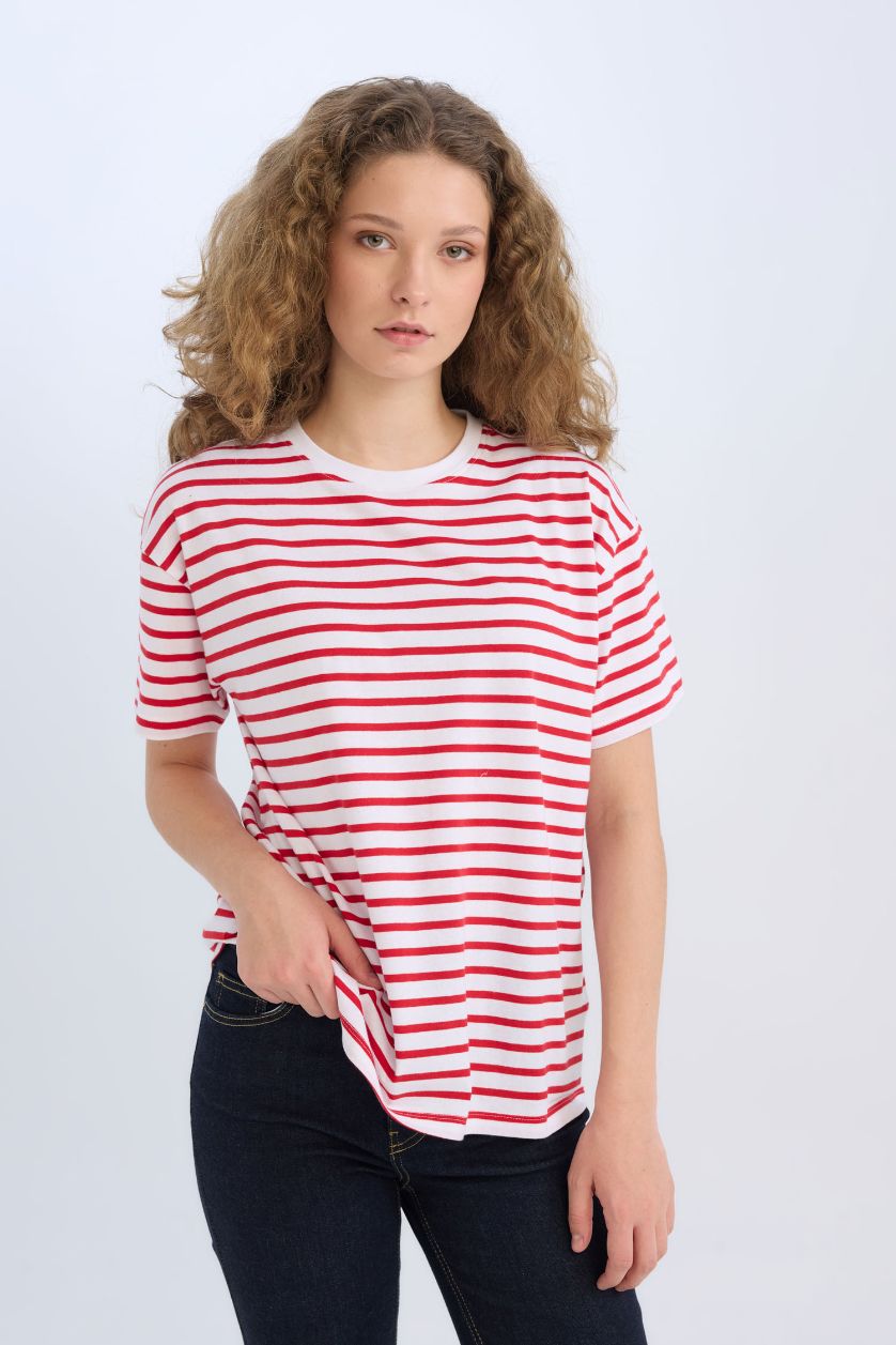 FEMME Rouge T-shirt oversize à col rond