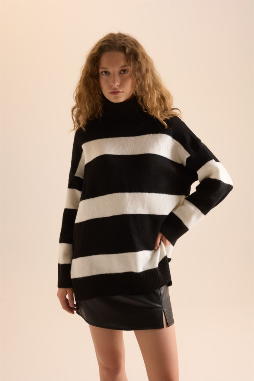 Kadın Siyah Relax Fıt Tunik