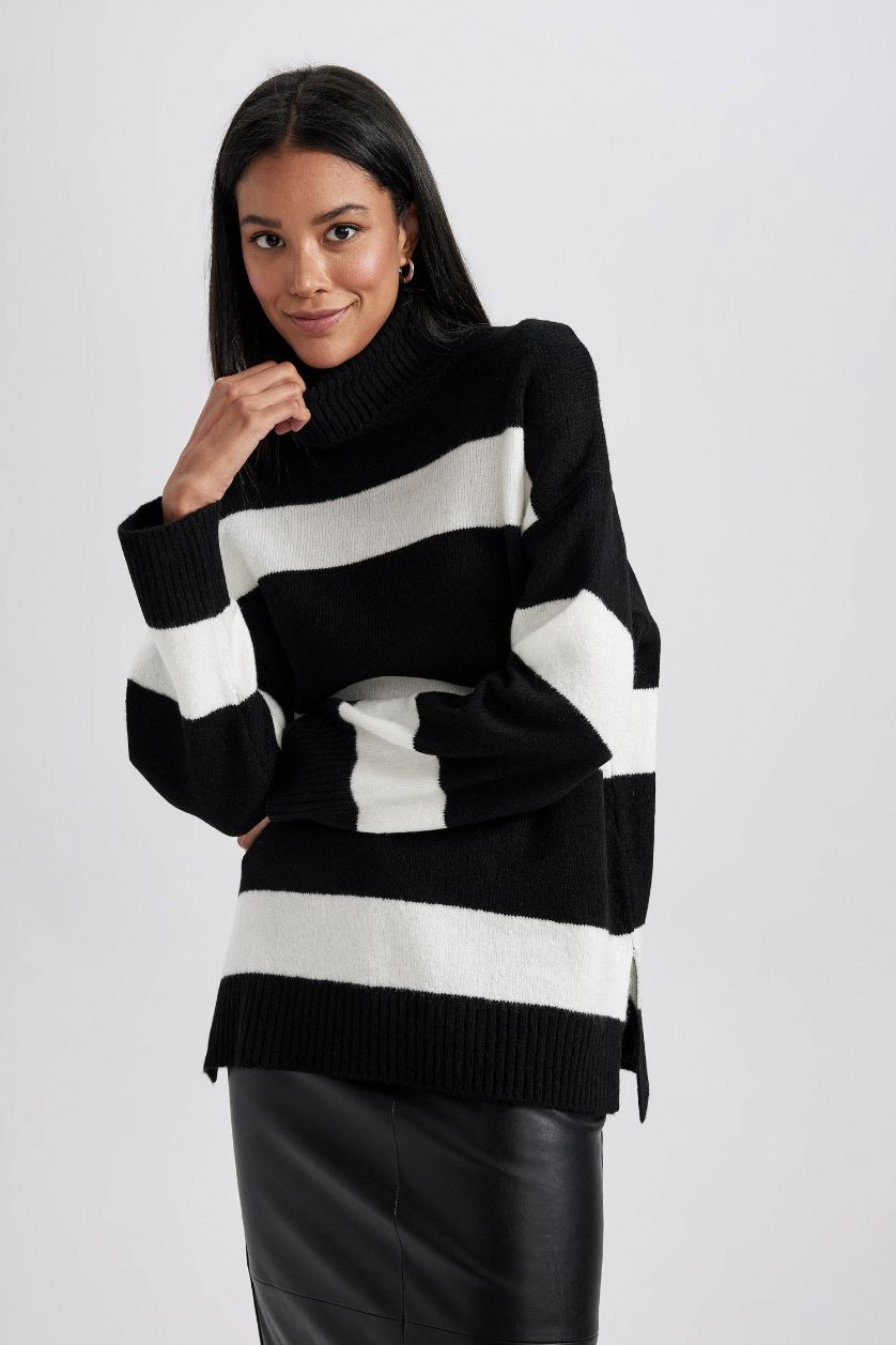 Kadın Siyah Relax Fıt Tunik