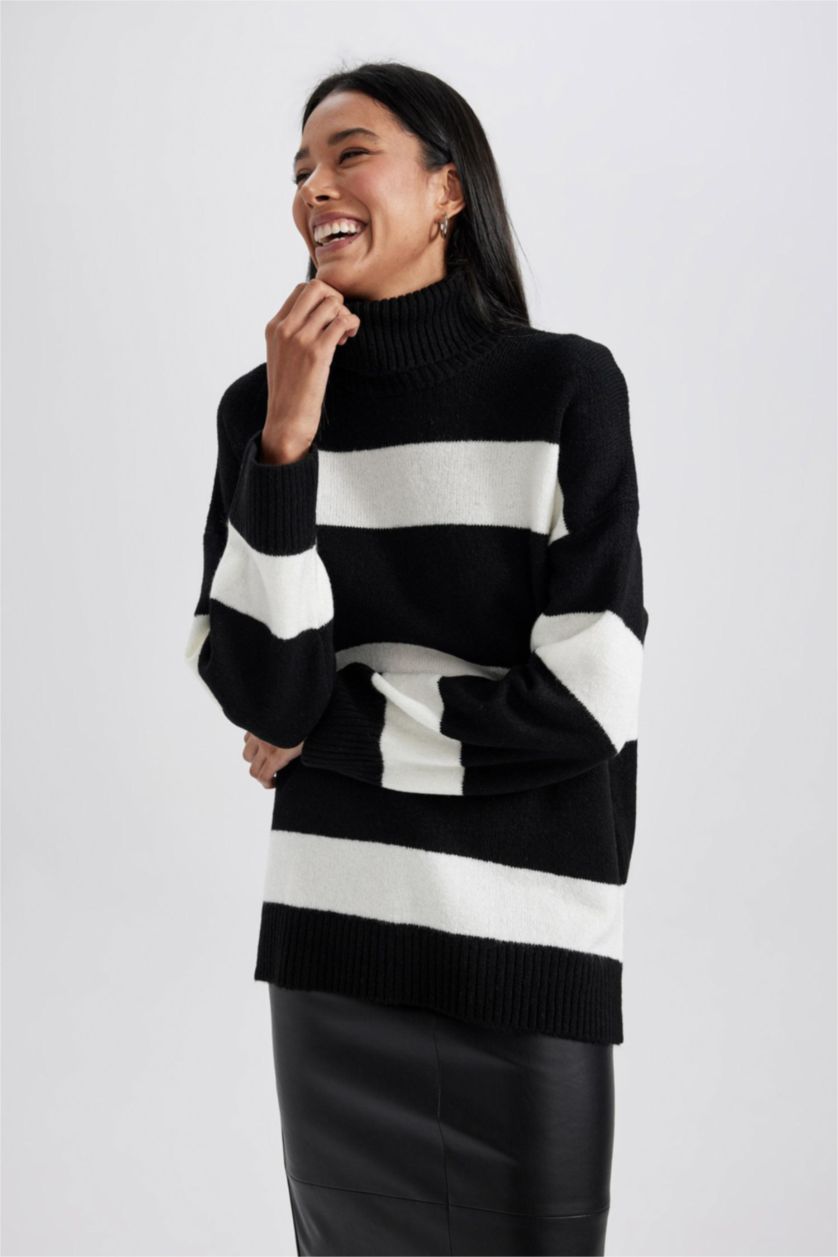 Kadın Siyah Relax Fıt Tunik