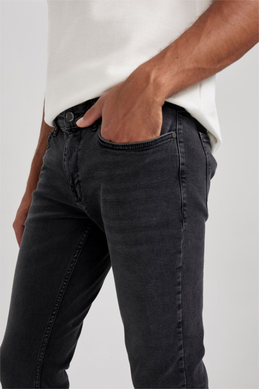 Erkek Siyah Pedro Slim Fit Dar Kalıp Normal Bel Dar Paça Jean Pantolon