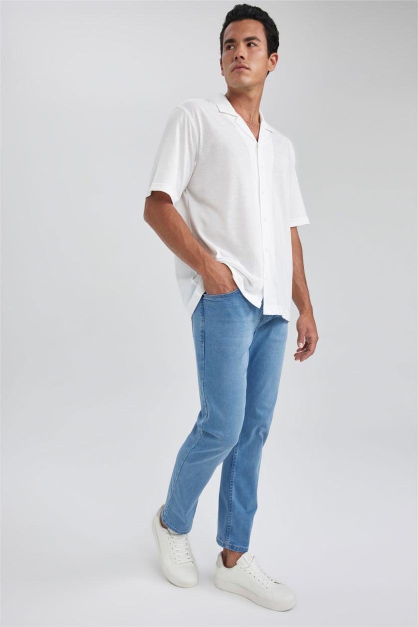 MAN Light Blue Sergio Regular Fit Normal Waist Jeans