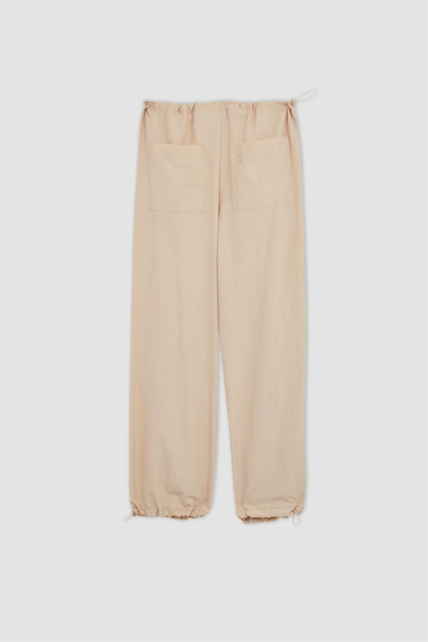 نساء بيج Parachute Trousers