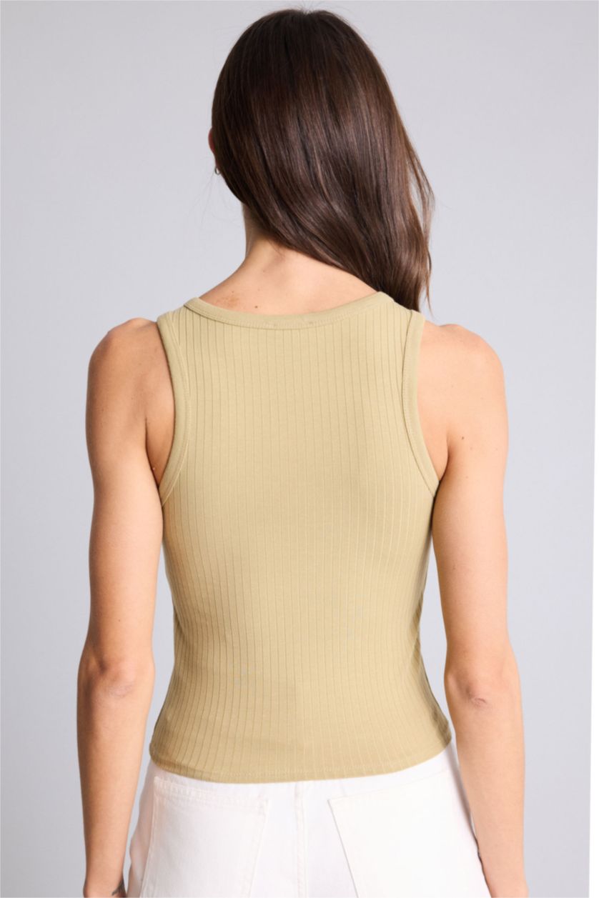 Woman Beige Slim Fit Camisole Halter Collar Tank Top