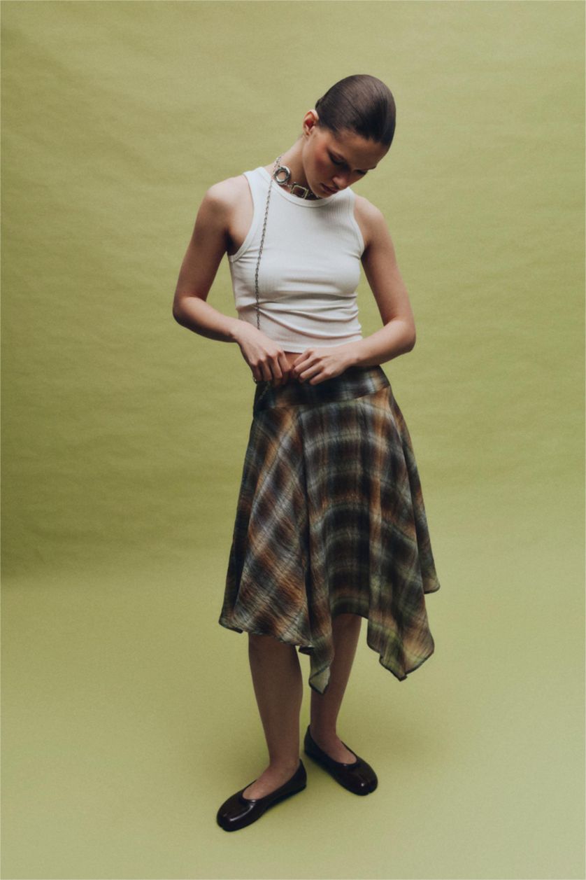 WOMAN Ecru Slim Fit Camisole Halter Collar Tank Top