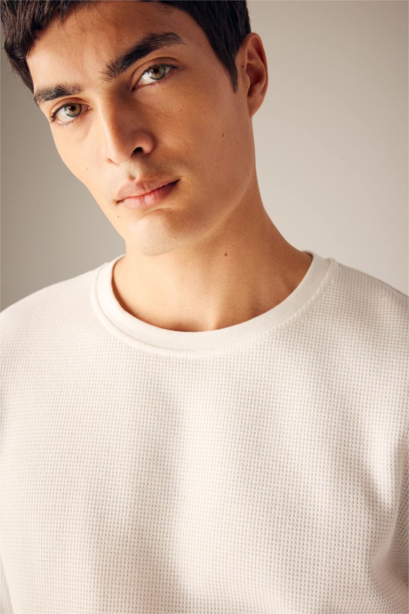 MAN White Slim Fit Long Sleeve Body