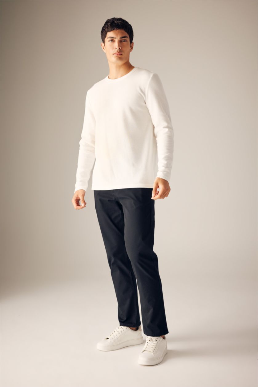 MAN White Slim Fit Long Sleeve Body