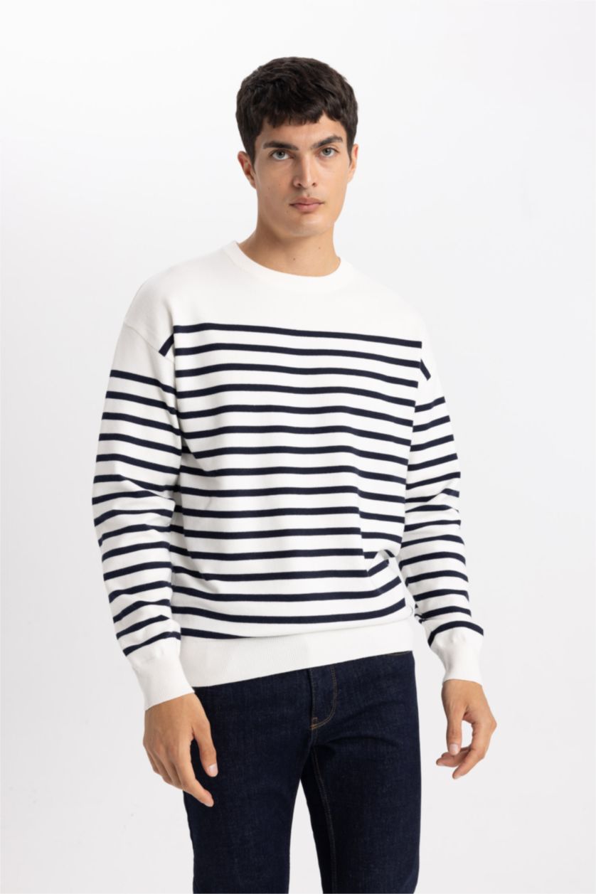 Мужчины Бежевый Свитер свободного кроя с круглым вырезом