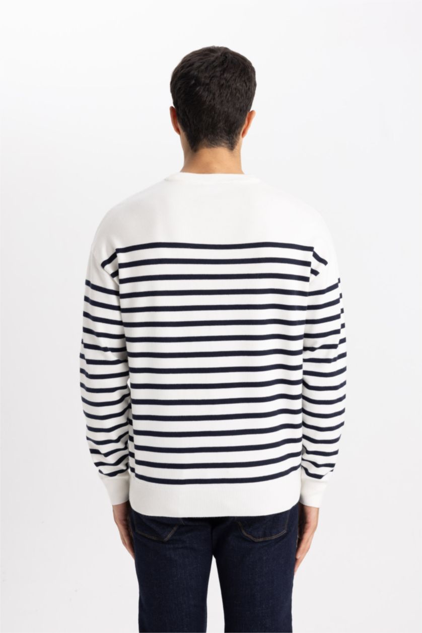 Мужчины Бежевый Свитер свободного кроя с круглым вырезом