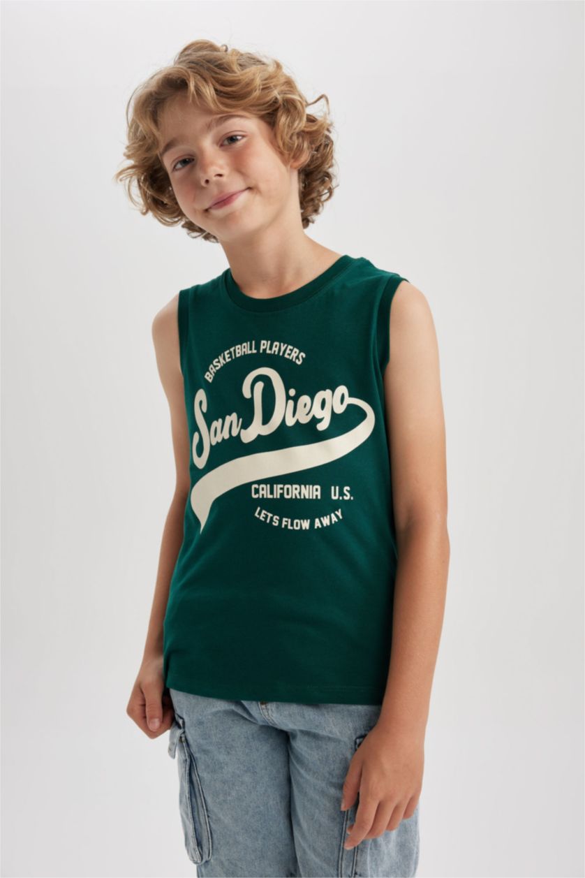 أولاد أخضر تيشيرت اولادي بدون أكمام