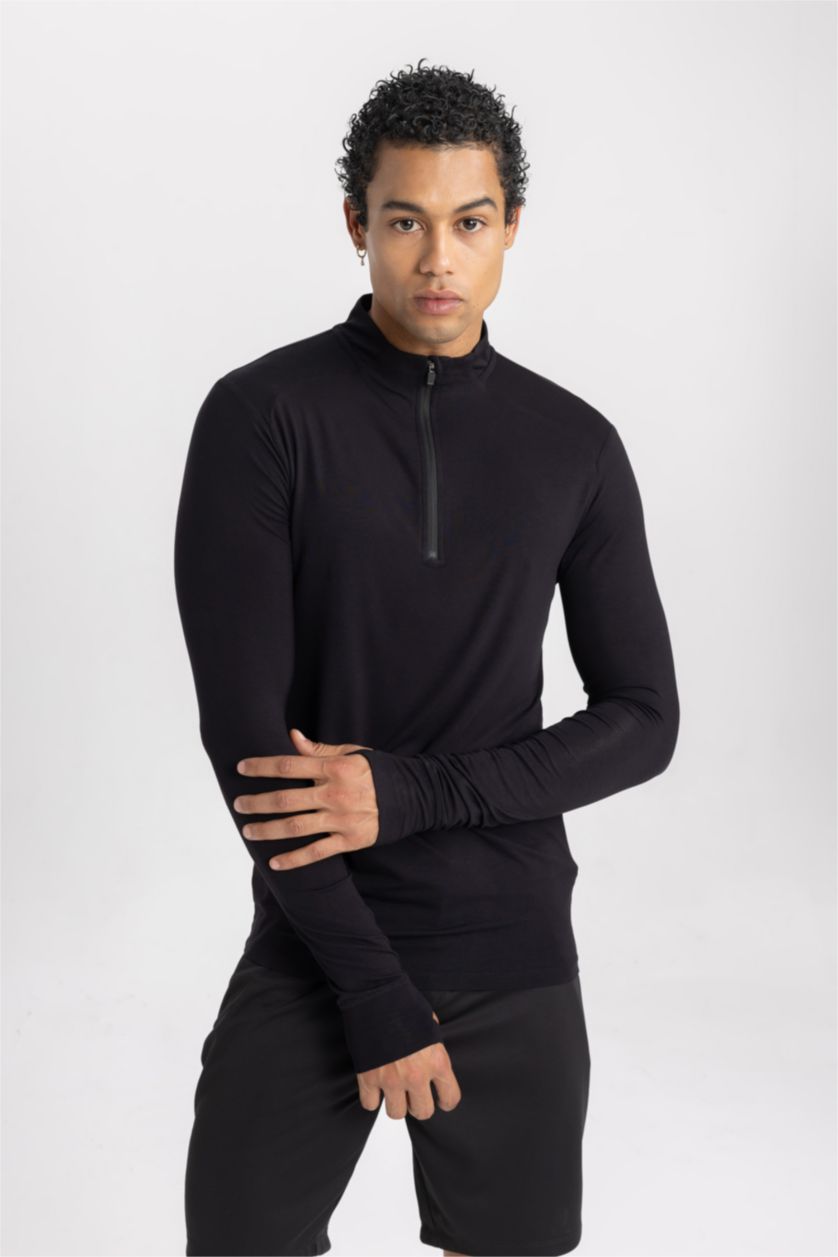 رجال أسود تيشيرت سليم فيت برقبة عالية