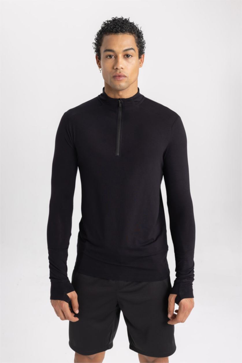 رجال أسود تيشيرت سليم فيت برقبة عالية