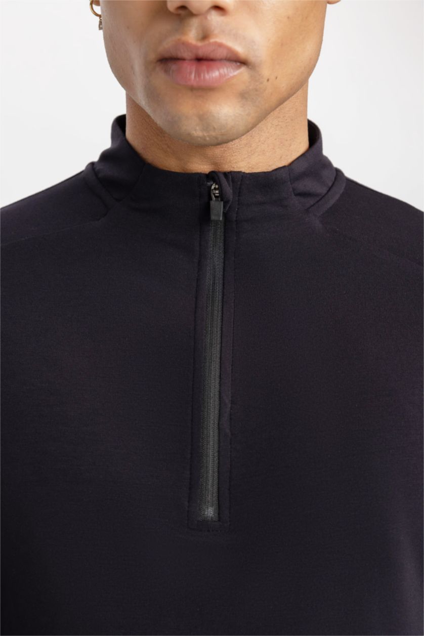 رجال أسود تيشيرت سليم فيت برقبة عالية