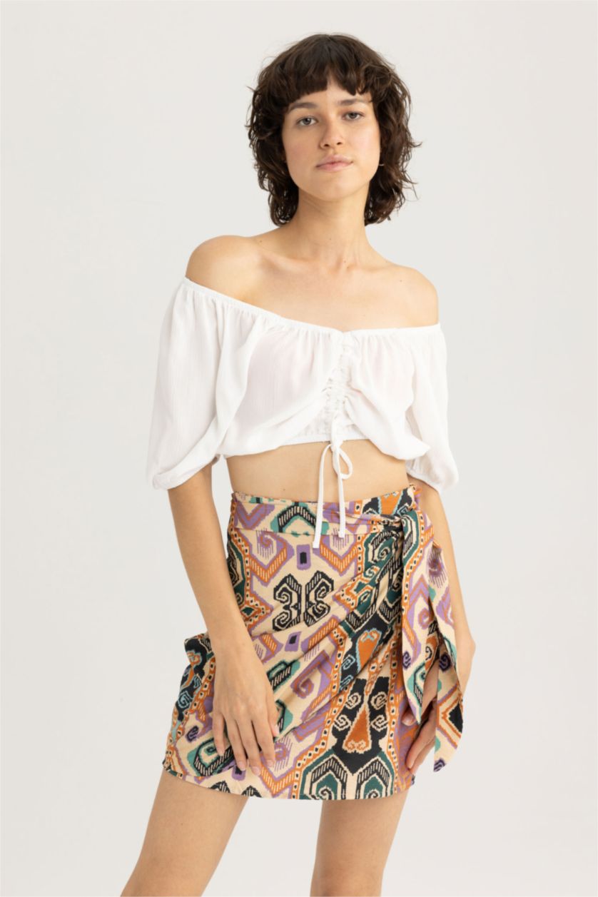 Kadın Kırık Beyaz Fıtted V Yaka Krinkıl Viskon Kısa Kollu Bluz