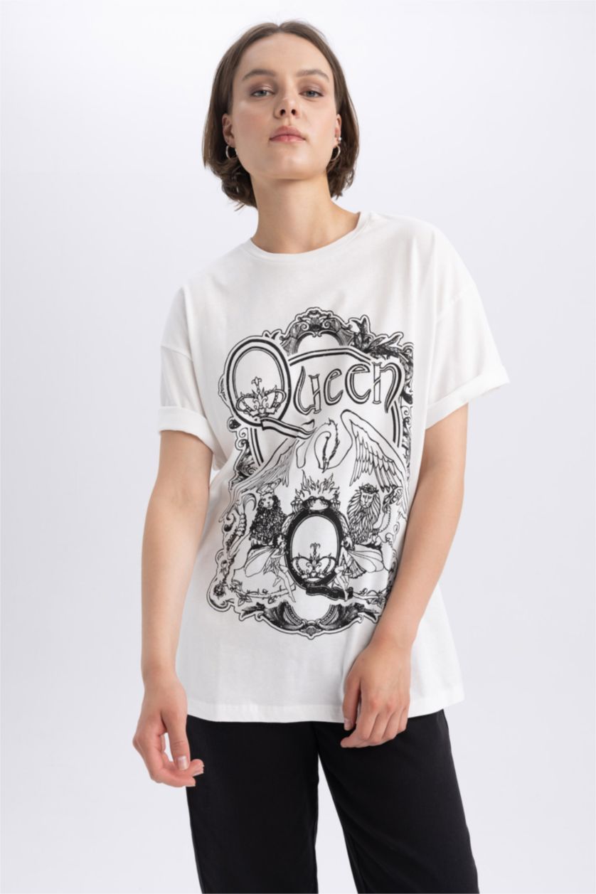 Kadın Kırık Beyaz AC/DC Oversize Fit Bisiklet Yaka Kısa Kollu %100 Pamuk Tişört